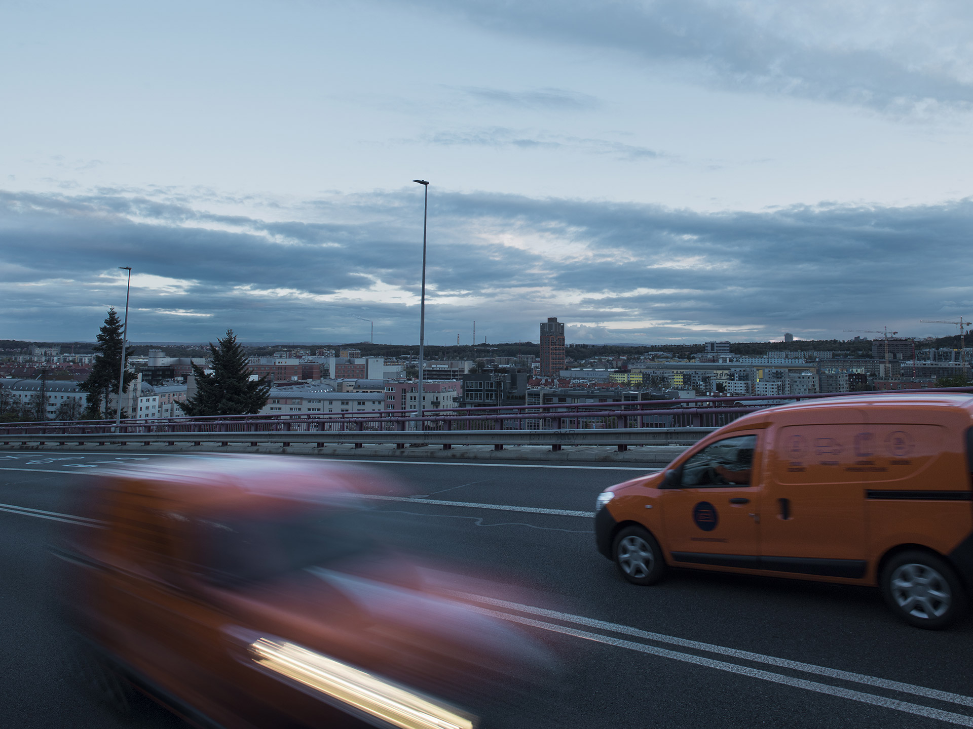 Online Dry Cleaners in Prague 16